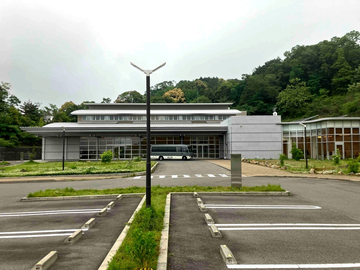 河内長野斎場の外観